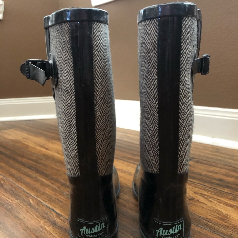 Austin Trading Co Tall Rain Boots - Picture 2 of 6